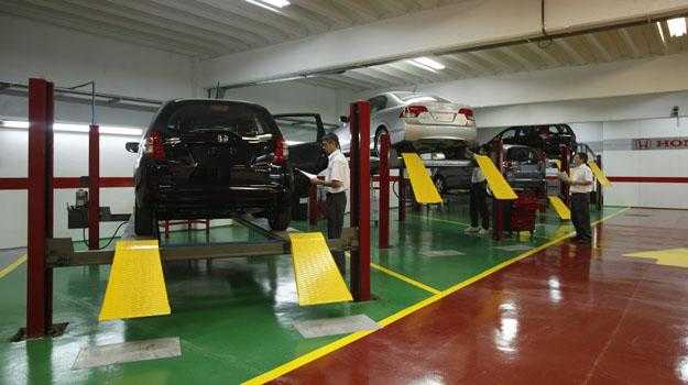 PAVIMENTO INDUSTRIAL TALLERES Y CONCESIONARIOS
